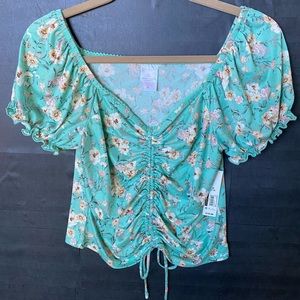 NOBO cinched front crop top